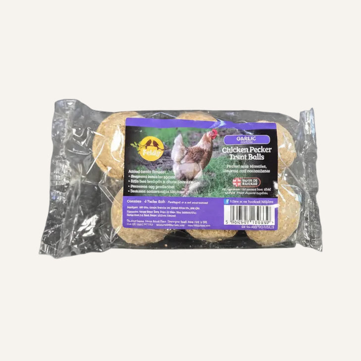 Feldy Garlic Flavour Chicken Pecker Balls | Enrichment Treat for Chickens