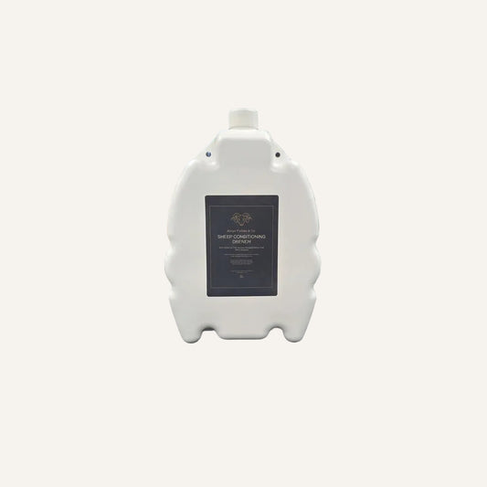Alwyn Pickles Sheep Conditioning Drench Copper Free 5Lt - Skipton Dairy Services