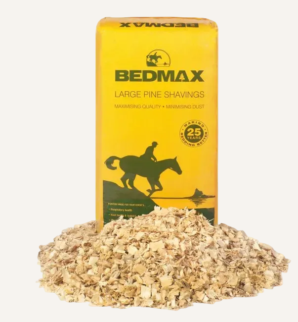 Bedmax Large Flake Pine Shavings (18kg Bale) – Premium Dust-Extracted Horse Bedding